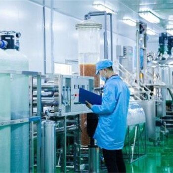 新起點(diǎn)糕點(diǎn)廠車間凈化裝修工程,河南水廠灌裝間凈化裝修凈化板款式